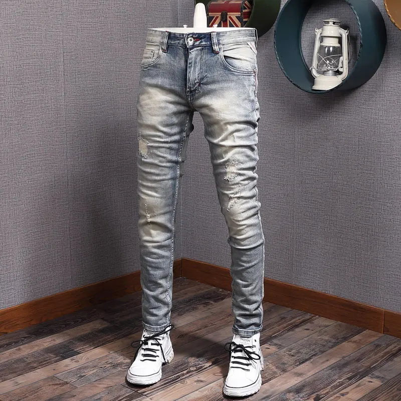 Fashion Designer Men Jeans Retro Light Blue Stretch Slim Fit Patched Ripped Jeans Men Vintage Casual Denim Pants Hombre
Fashion Designer Men Jeans Retro Light Blue Stretch Slim Fit Patched Ripped Jeans Men Vintage Casual Denim Pants Hombre