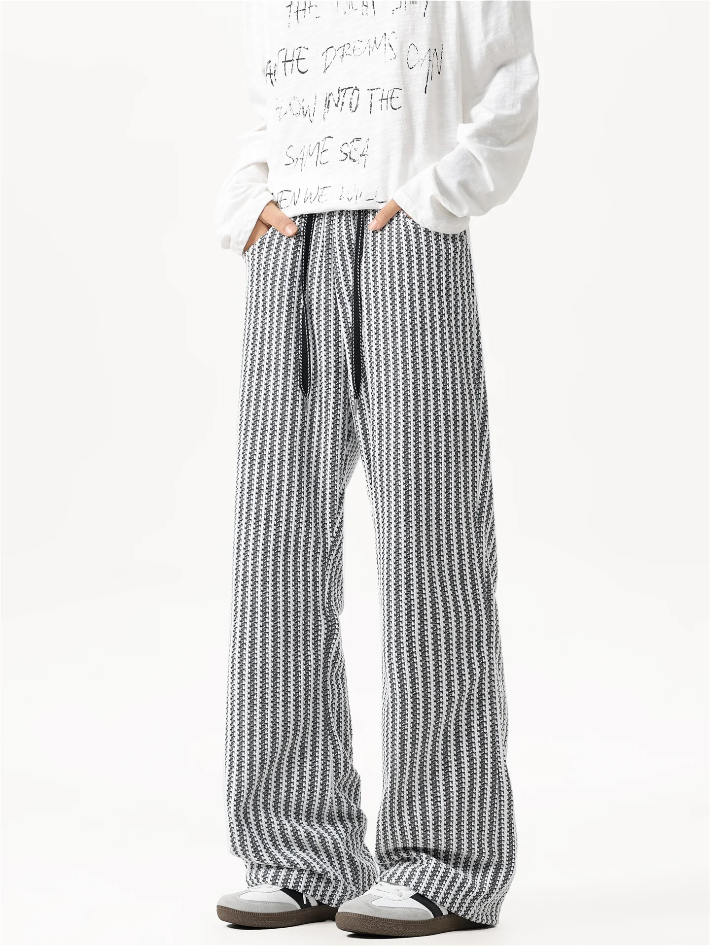 Мужские джинсы Fibone с узором, расклешенные, свободного кроя, повседневные, в американском стиле, прямые, струящиеся, с эффектом драпировки
Мужские джинсы Fibone с узором, расклешенные, свободного кроя, повседневные, в американском стиле, прямые, струящиеся, с эффектом драпировки