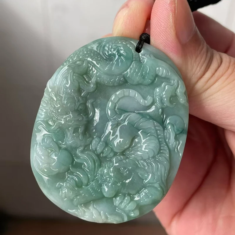 Natural Burmese Jade Ice Seed Hand-carved Crouching Tiger Hidden Dragon Emerald Fashion Accessories Gift Men and Women Couples
Natural Burmese Jade Ice Seed Hand-carved Crouching Tiger Hidden Dragon Emerald Fashion Accessories Gift Men and Women Couples
