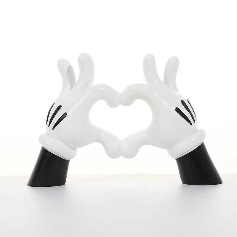 Cartoon Mi Mouse Figure Heart Posture Decorative Heart Gesture Confession Gift Anime Model Resin Tabletop Home Decoration Props
Cartoon Mi Mouse Figure Heart Posture Decorative Heart Gesture Confession Gift Anime Model Resin Tabletop Home Decoration Props
