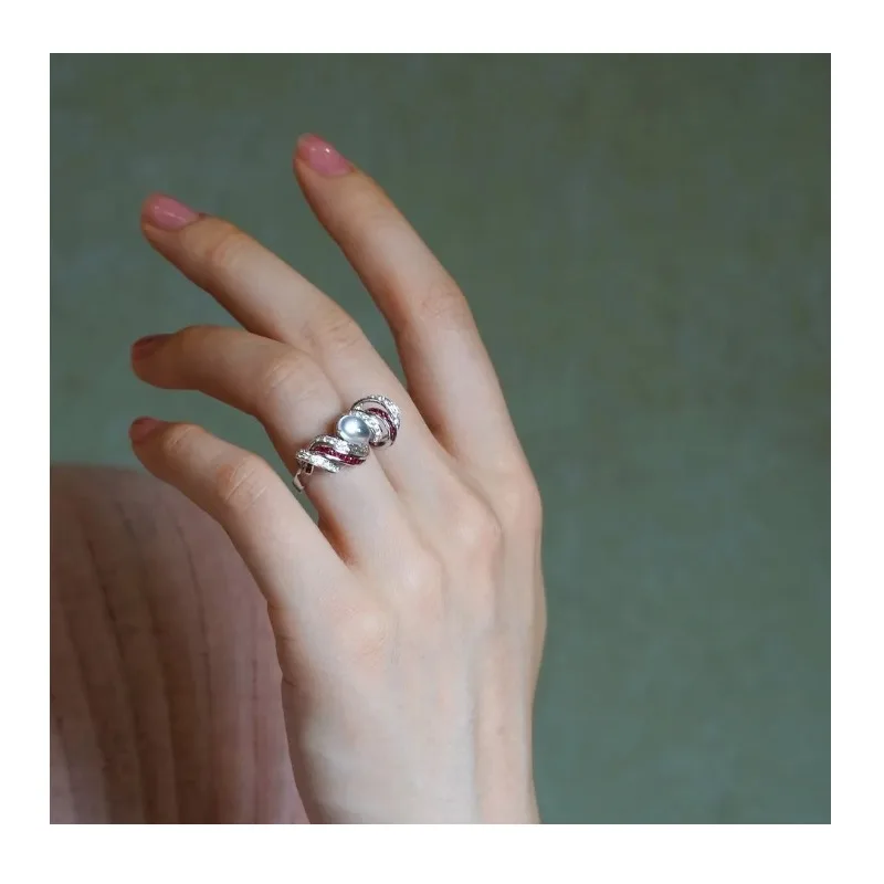 Retro Three-dimensional Line Ruby Imitation Jadeite Egg Surface Ring Women's Retro National Style Luxury Colored Treasure Full o
Retro Three-dimensional Line Ruby Imitation Jadeite Egg Surface Ring Women's Retro National Style Luxury Colored Treasure Full o