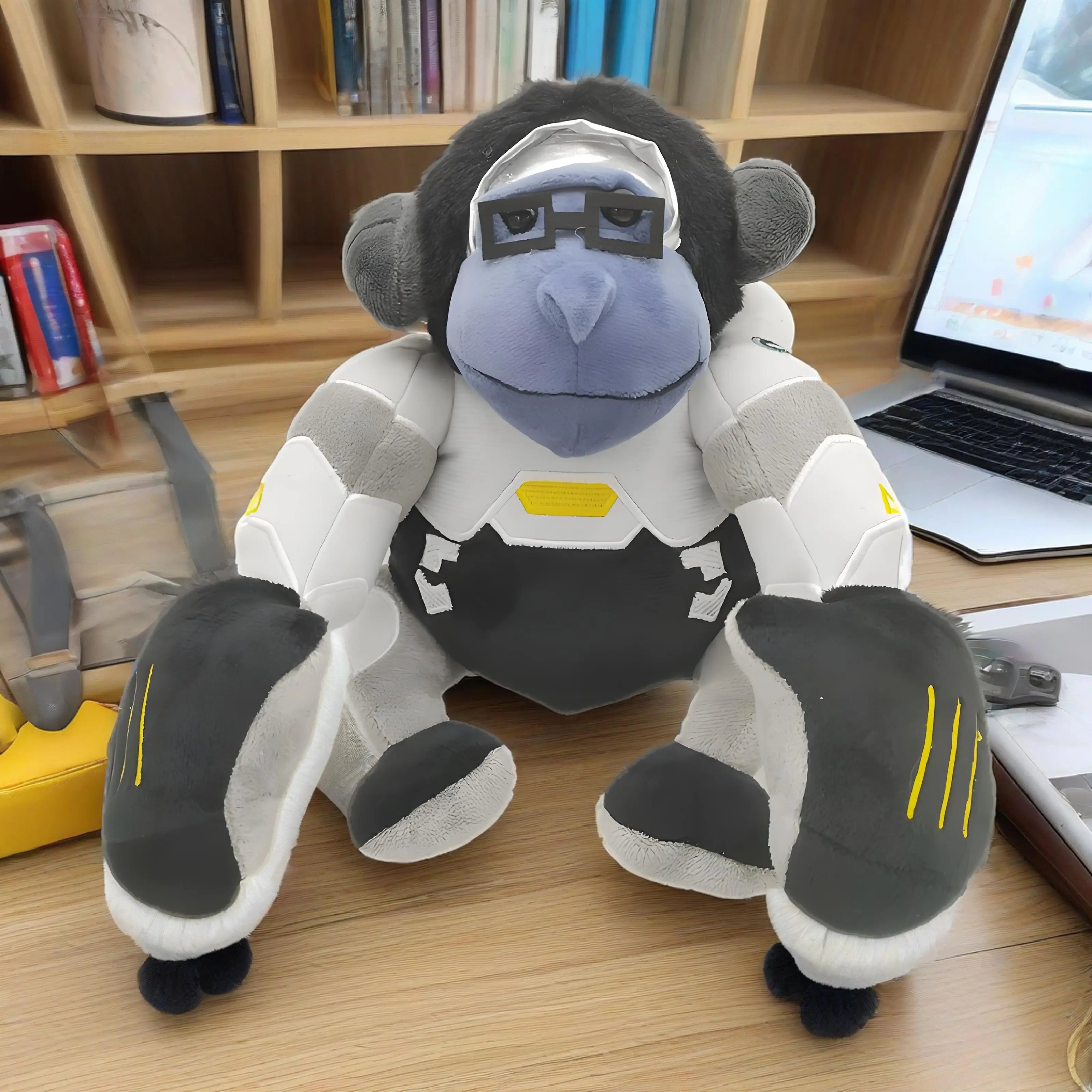 Creative New Jumbo Winston Plush OverWatch Winston Gorilla Plush Doll Birthday Gift
Creative New Jumbo Winston Plush OverWatch Winston Gorilla Plush Doll Birthday Gift