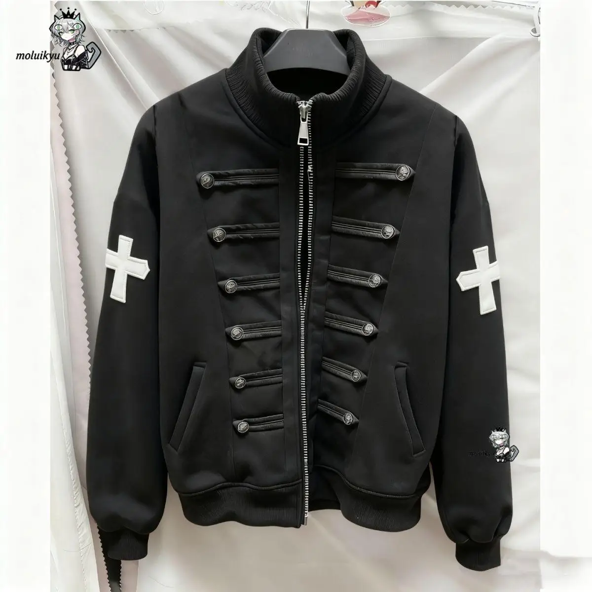 Y2K Men/women Jacket Gothic Cross Patch Jacket Black Military Style Zip-Up Coat Dark Academia Streetwear Emo Grunge Outerwear
Y2K Men/women Jacket Gothic Cross Patch Jacket Black Military Style Zip-Up Coat Dark Academia Streetwear Emo Grunge Outerwear