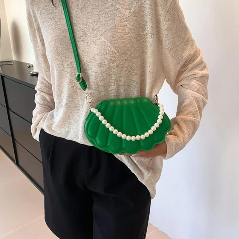 Women Shoulder Bag All-matching Pearl Chain Handbag Fashion Shell Evening Bags
Women Shoulder Bag All-matching Pearl Chain Handbag Fashion Shell Evening Bags