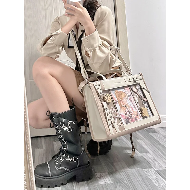 Black & Gray Ita Tote Bag, Clear Window Shoulder Bag with Star Chain & Eyelet Detail, Punk Kpop Style for Photocard Display
Black & Gray Ita Tote Bag, Clear Window Shoulder Bag with Star Chain & Eyelet Detail, Punk Kpop Style for Photocard Display