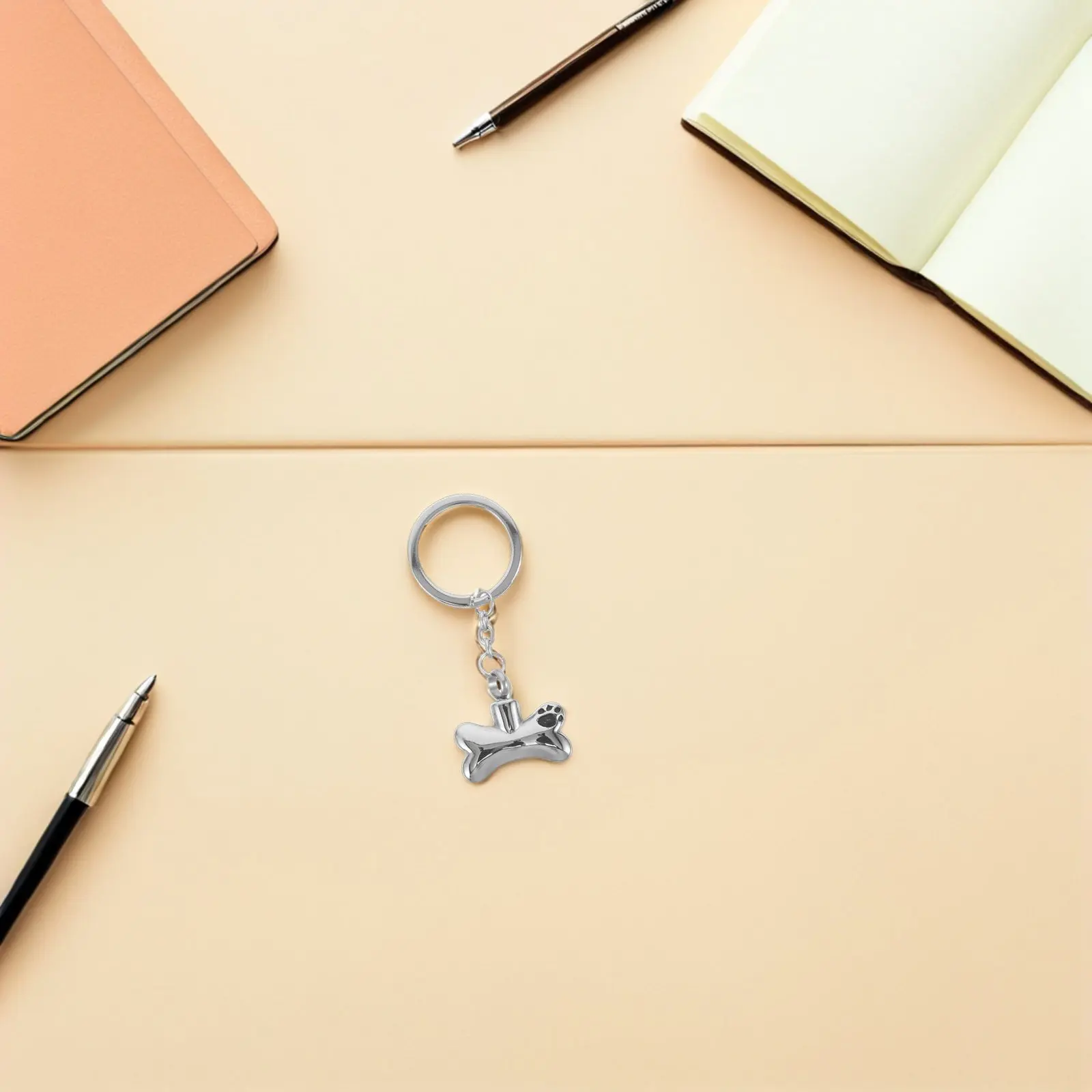 2Pcs Stainless Steel Pet Urn Keychain for Ashes Dog Bone Cremation Pendant Memorial Jewelry Keepsake Portable Keyring Pendant
2Pcs Stainless Steel Pet Urn Keychain for Ashes Dog Bone Cremation Pendant Memorial Jewelry Keepsake Portable Keyring Pendant