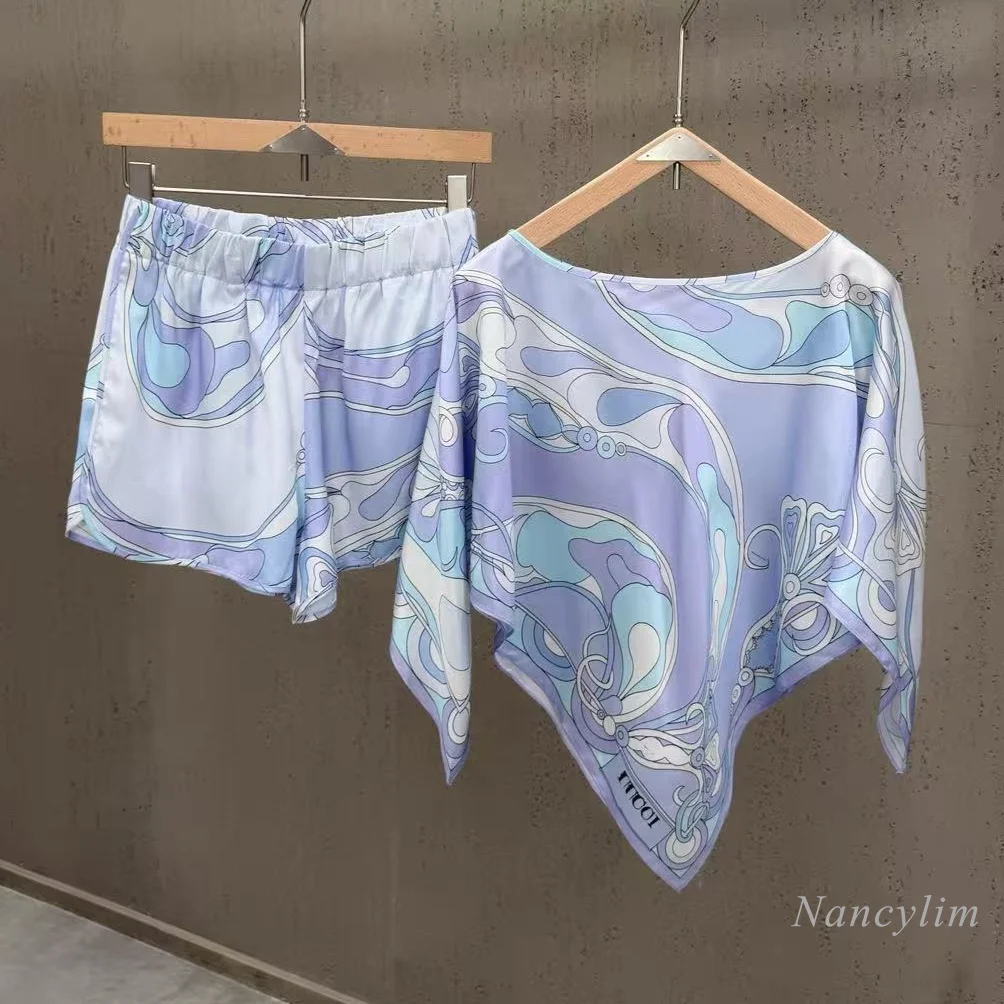 2026 European and American Ins Holiday Style Contrast Colorprinting Cloak Shawl Suit, Women's Two-piece Set, Sun Protection Suit
2026 European and American Ins Holiday Style Contrast Colorprinting Cloak Shawl Suit, Women's Two-piece Set, Sun Protection Suit