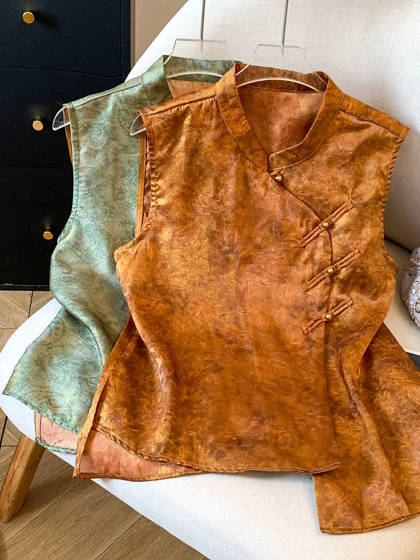 New Chinese Style Button Backless Vest Women's Outerwear Summer 2026 plus Size Flattering Asymmetrical National Trend Tang Co...
New Chinese Style Button Backless Vest Women's Outerwear Summer 2026 plus Size Flattering Asymmetrical National Trend Tang Co...
