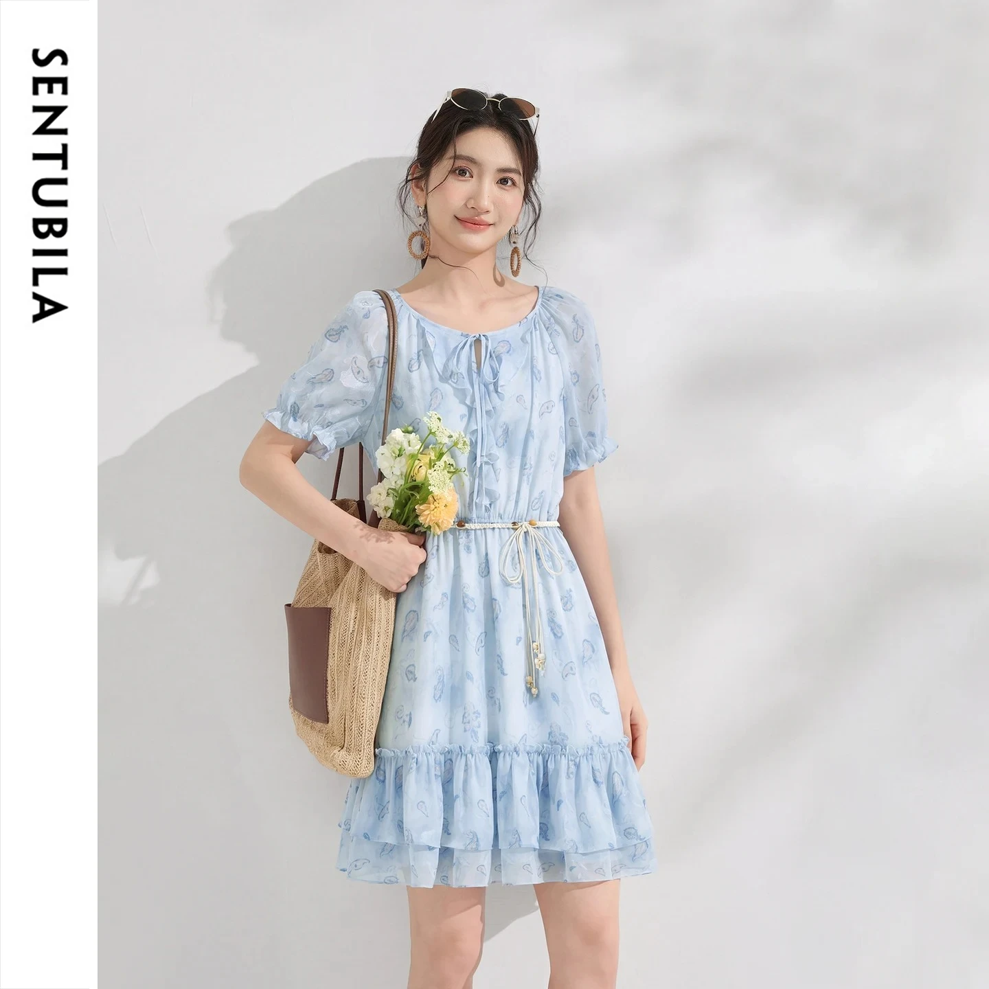 SENTUBILA Elegant Vacation Puff Sleeve Printed Mini Dress Women's Summer Crew Neck Beaded Belt Ruffle Hem Slim Dress 162LF6998
SENTUBILA Elegant Vacation Puff Sleeve Printed Mini Dress Women's Summer Crew Neck Beaded Belt Ruffle Hem Slim Dress 162LF6998