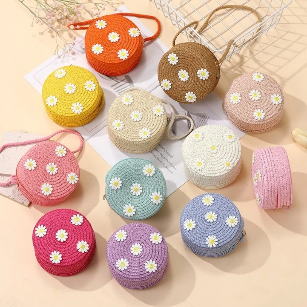 Fashion Small Daisy Kids Straw Bag Round Shape Handmade Shoulder Bag Woven Handbag for Children Girls
Fashion Small Daisy Kids Straw Bag Round Shape Handmade Shoulder Bag Woven Handbag for Children Girls