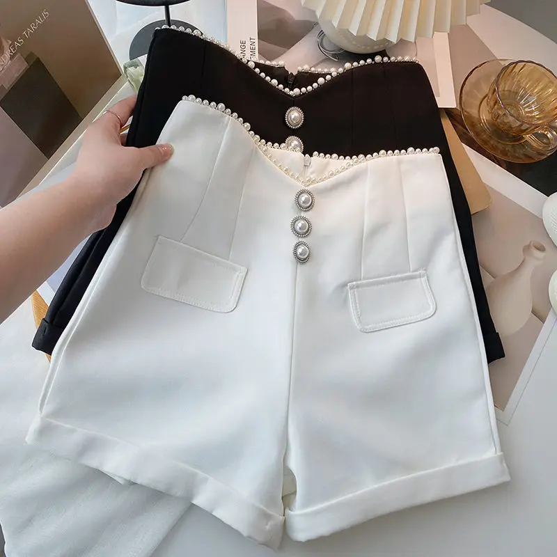 Women Summer Simplicity Office Lady Solid Color High Waist Wide Leg Ladies Fashion Buttons All-match Appear Thin Casual Shorts
Women Summer Simplicity Office Lady Solid Color High Waist Wide Leg Ladies Fashion Buttons All-match Appear Thin Casual Shorts