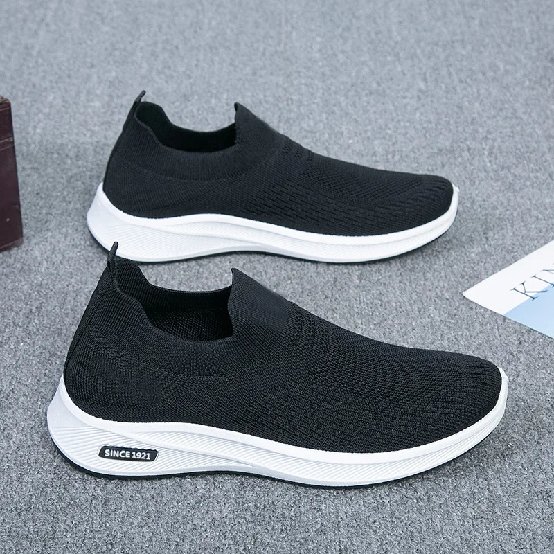 Casual shoes men's 2025 summer new men's shoes breathable men's running sports shoes one foot large casual single shoes
Casual shoes men's 2025 summer new men's shoes breathable men's running sports shoes one foot large casual single shoes