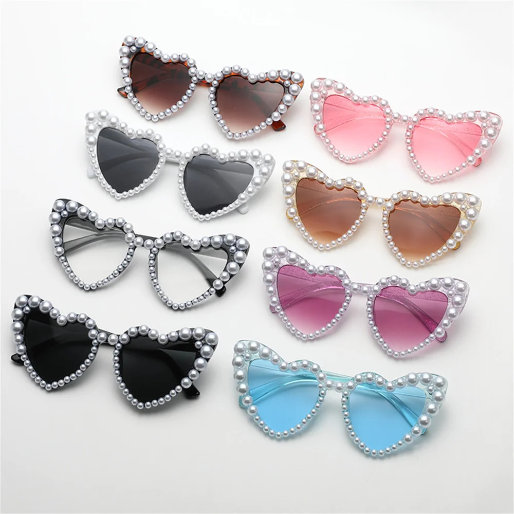 Love Inlaid Pearl Frame Sunglasses Women Beach Peach Heart Sunglasses Retro Style Fashion UV400 Protection Glasses Eyewear
Love Inlaid Pearl Frame Sunglasses Women Beach Peach Heart Sunglasses Retro Style Fashion UV400 Protection Glasses Eyewear
