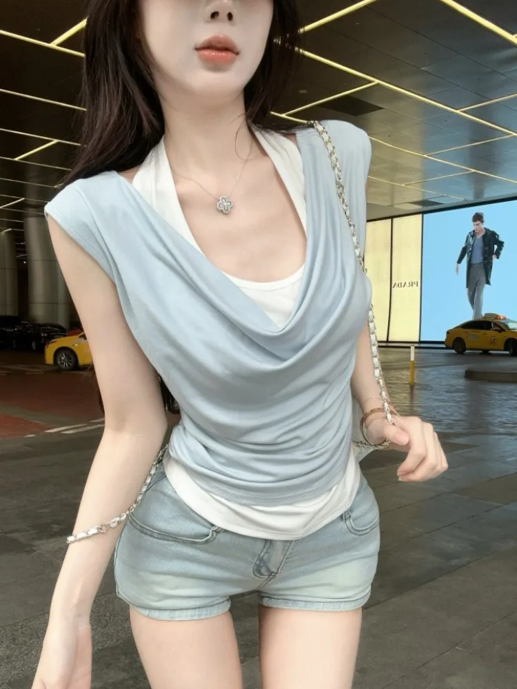 French Style Slim Fit Short Sleeve T-Shirt Women's Summer New Design Hanging Neck Shoulder Exposure Top Fashionable Casual Wear
French Style Slim Fit Short Sleeve T-Shirt Women's Summer New Design Hanging Neck Shoulder Exposure Top Fashionable Casual Wear
