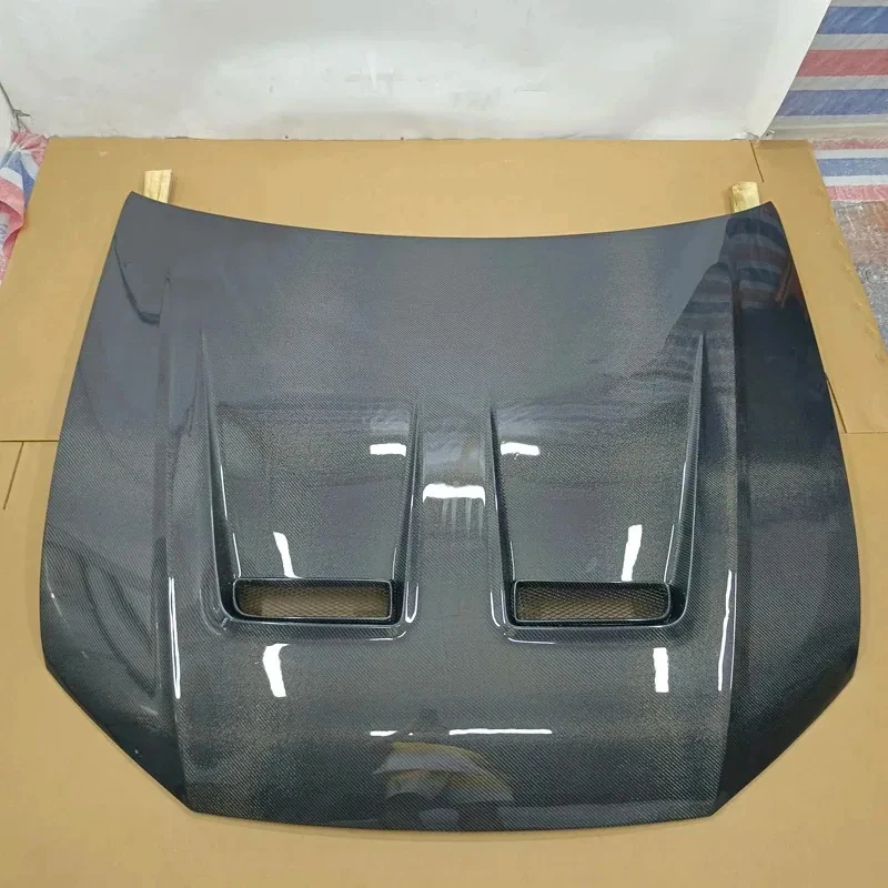 Factory Q8 Wet carbon fiber hood 2019-2023
Factory Q8 Wet carbon fiber hood 2019-2023