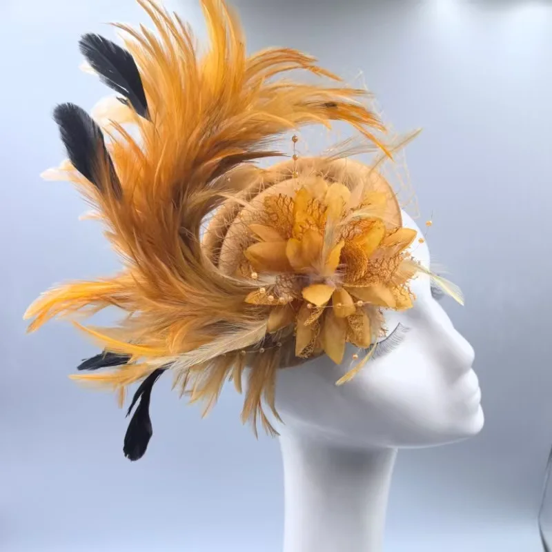 Fashion Exaggerated Feather Headpiece New Ball Mesh Imitation Flower Small Hat Women Hair Clip Wholesale
Fashion Exaggerated Feather Headpiece New Ball Mesh Imitation Flower Small Hat Women Hair Clip Wholesale