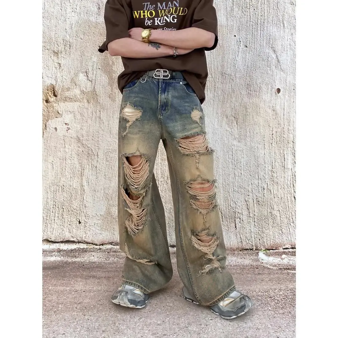 Foufurieux Wasteland Style Vintage Trendy Baggy Jeans Men Autumn American Streetwear Loose Casual Ripped Wide Leg Pants for Men
Foufurieux Wasteland Style Vintage Trendy Baggy Jeans Men Autumn American Streetwear Loose Casual Ripped Wide Leg Pants for Men
