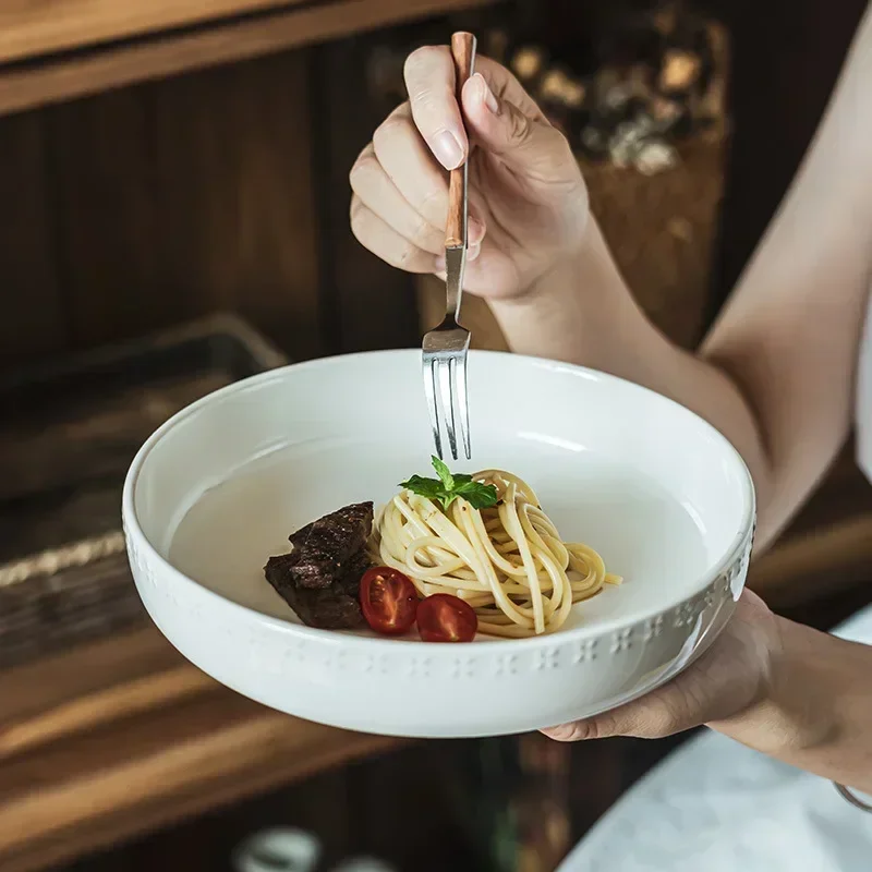 Premium Relief Shallow Household Ceramic White Solid Color Tableware Large Round Western Pasta Salad Bowl
Premium Relief Shallow Household Ceramic White Solid Color Tableware Large Round Western Pasta Salad Bowl