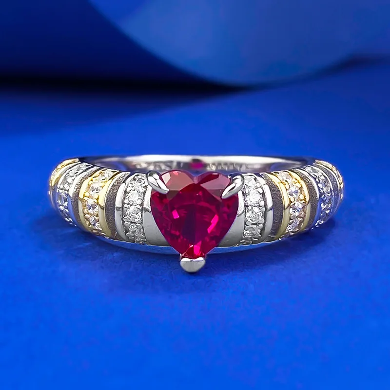 S925 Silver Live Style 6 * 6mm Love Pigeon Blood Red Ring with Radian Ice Cut Support for Fashionable and Versatile Shipping
S925 Silver Live Style 6 * 6mm Love Pigeon Blood Red Ring with Radian Ice Cut Support for Fashionable and Versatile Shipping
