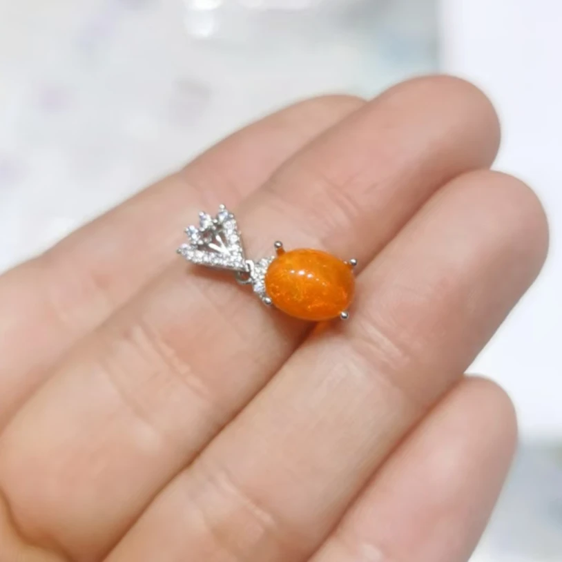 Real 925 Silver 1.5ct Fire Opal Pendant 7mm*9mm Natural Opal Necklace Pendant for Party 18K Gold Plating Opal Jewelry
Real 925 Silver 1.5ct Fire Opal Pendant 7mm*9mm Natural Opal Necklace Pendant for Party 18K Gold Plating Opal Jewelry