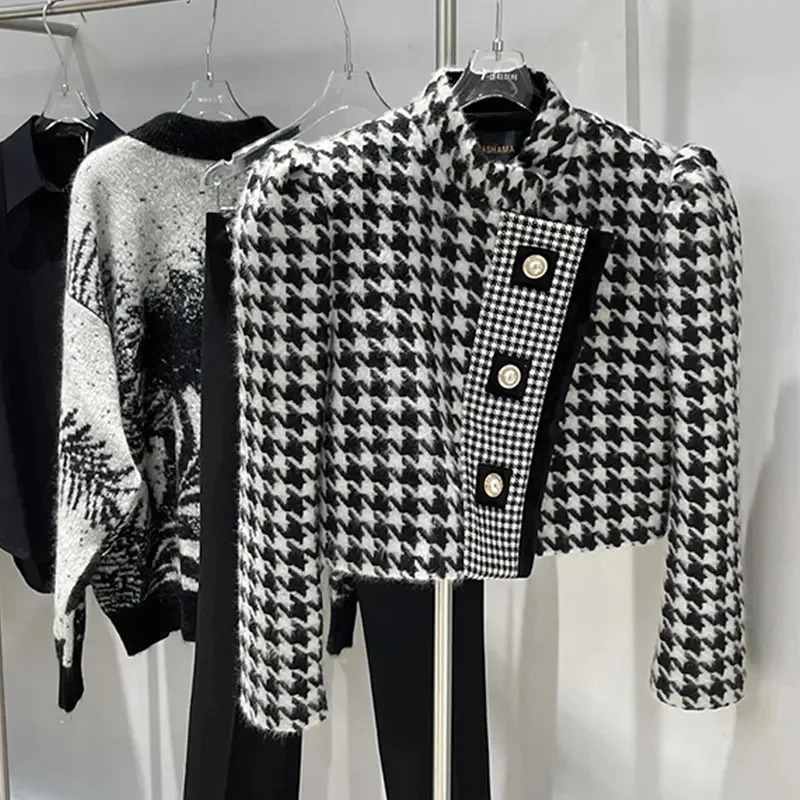 Xiaoxiang Style Coat Women 2022 Spring Autumn All-match Latest Of High-End Ladies Temperament Female Short Houndstooth Top Trend
Xiaoxiang Style Coat Women 2022 Spring Autumn All-match Latest Of High-End Ladies Temperament Female Short Houndstooth Top Trend