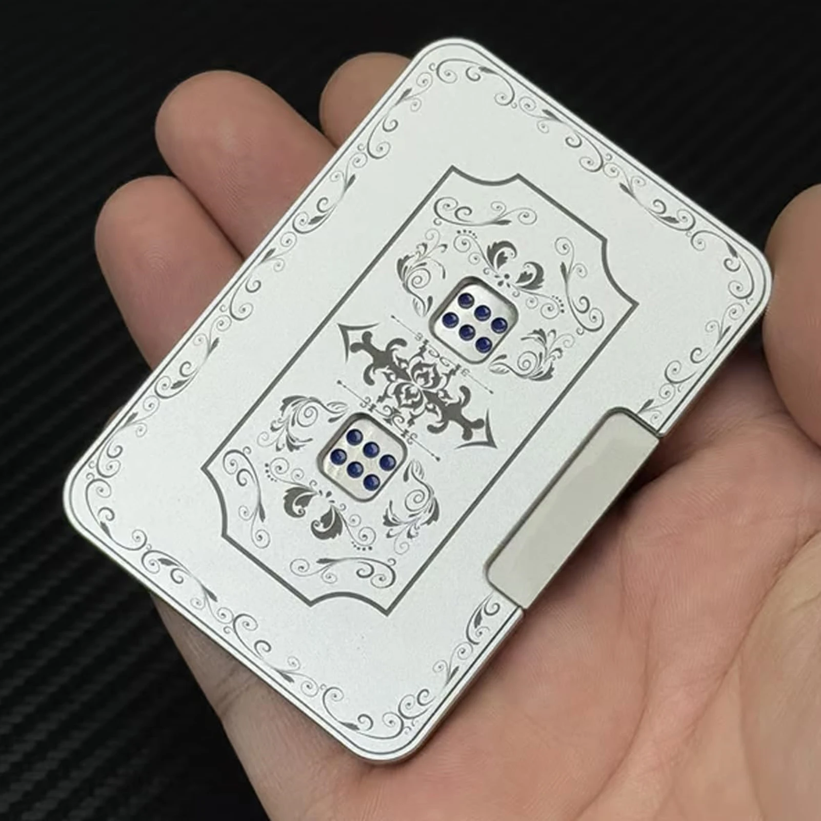 Auto Dice Playing Cards Game Aluminum Alloy Mechanical Dice Spinner Ideal for Game Nights Birthdays
Auto Dice Playing Cards Game Aluminum Alloy Mechanical Dice Spinner Ideal for Game Nights Birthdays