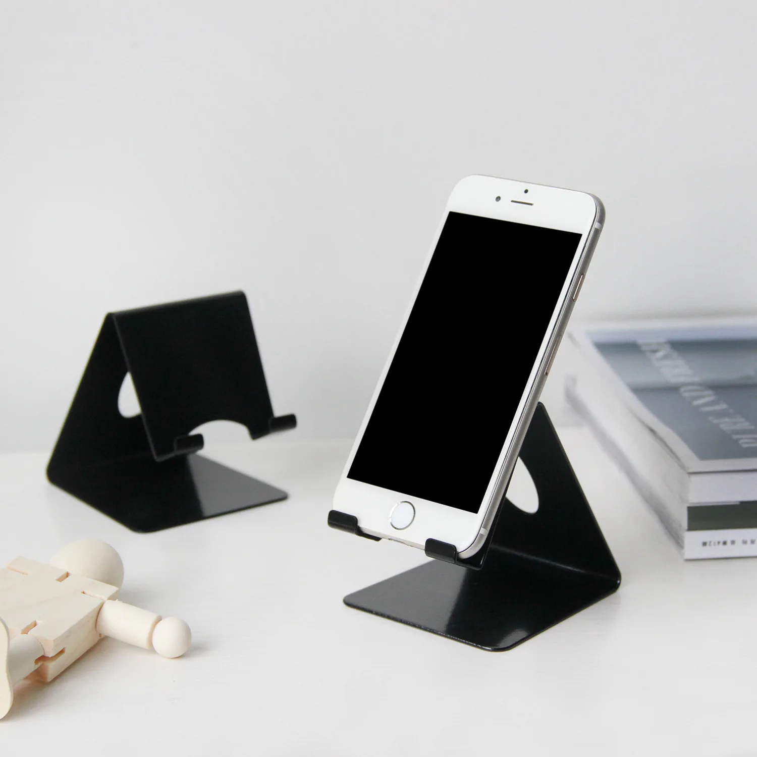 1 PC Metal Desktop Phone Holder Tablet Stand Universal Table Cell Phone Support Holder Bracket Holder Stand Tablet Accessories
1 PC Metal Desktop Phone Holder Tablet Stand Universal Table Cell Phone Support Holder Bracket Holder Stand Tablet Accessories