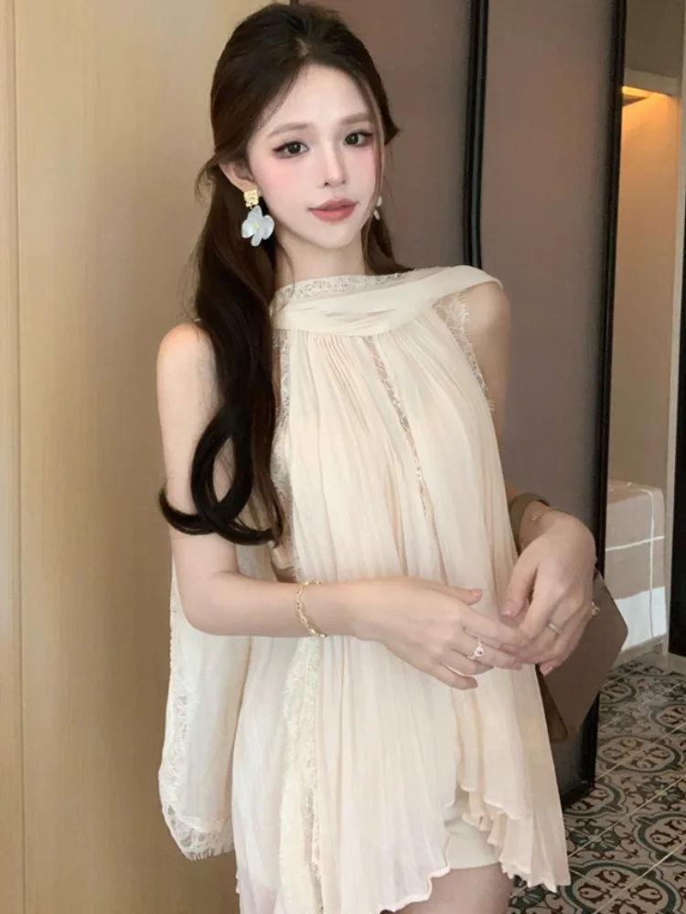Summer Lace Splice Sling Neck Chiffon Top Women Loose Unique Beautiful Sexy Korean Style Casual Wear for Pear Shaped Girls
Summer Lace Splice Sling Neck Chiffon Top Women Loose Unique Beautiful Sexy Korean Style Casual Wear for Pear Shaped Girls