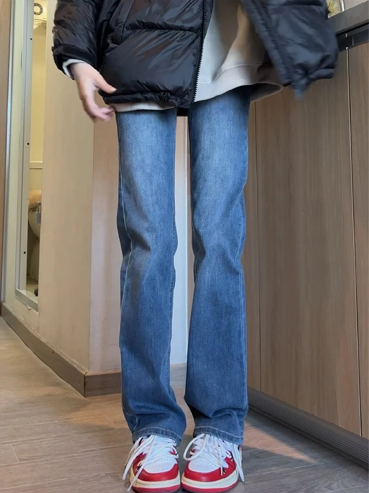 Мужские джинсы Deep Blue, прямой крой, зауженные, повседневные, в стиле High Street, средняя высота талии, на молнии, молодежный стиль
Мужские джинсы Deep Blue, прямой крой, зауженные, повседневные, в стиле High Street, средняя высота талии, на молнии, молодежный стиль