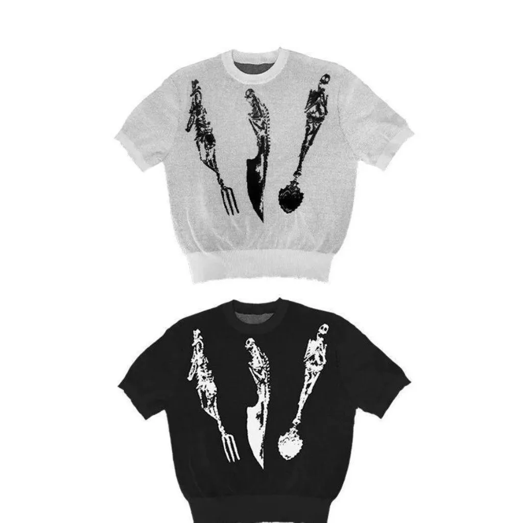 Gothic Punk Knit Short Sleeve T Shirt Skull Cutlery Graphic Jacquard Top Unisex Fashion Streetwear Sweater Edgy
Gothic Punk Knit Short Sleeve T Shirt Skull Cutlery Graphic Jacquard Top Unisex Fashion Streetwear Sweater Edgy