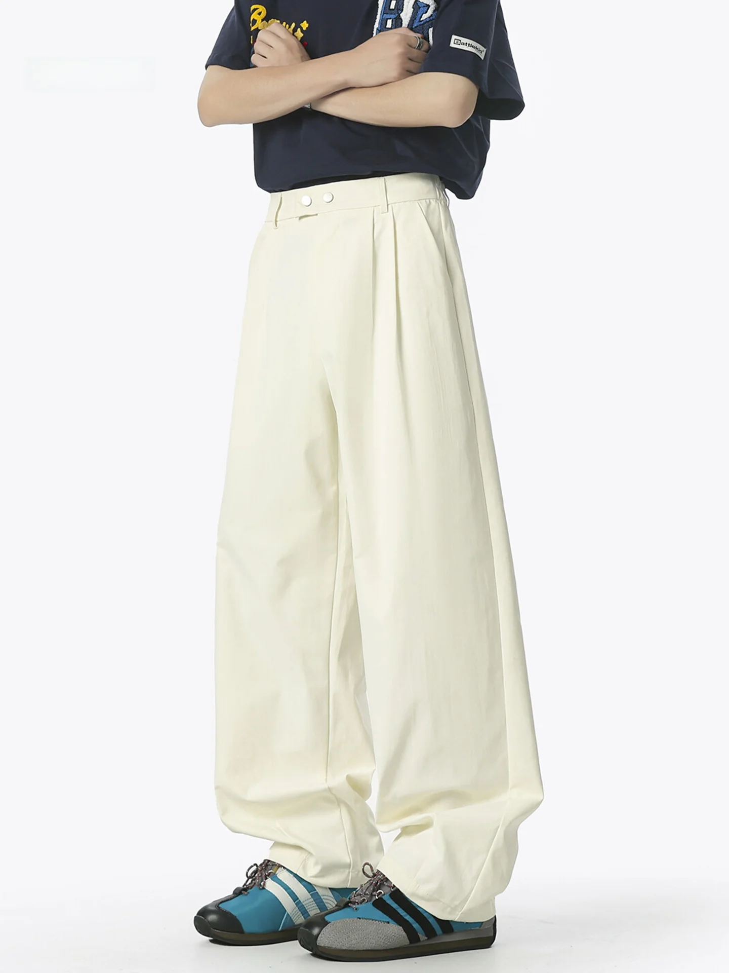 Мужские летние легкие брюки из ледяного шелка с охлаждающим эффектом, свободного прямого кроя, широкие, струящиеся, повседневные, модные
Мужские летние легкие брюки из ледяного шелка с охлаждающим эффектом, свободного прямого кроя, широкие, струящиеся, повседневные, модные