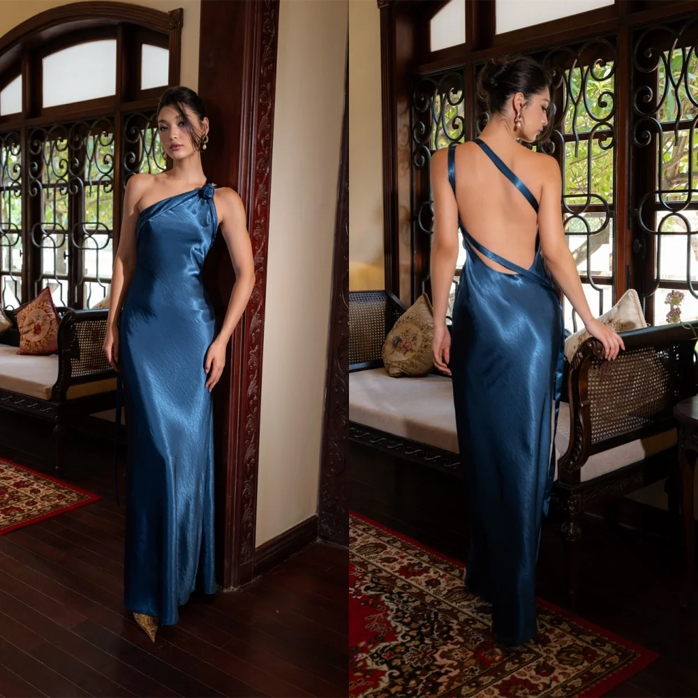Customized Delicate Dark Blue Satin Evening Dress High Quality One Shoulder Sleeveless Flowers Backless Open Back Cocktail Dress
Customized Delicate Dark Blue Satin Evening Dress High Quality One Shoulder Sleeveless Flowers Backless Open Back Cocktail Dress