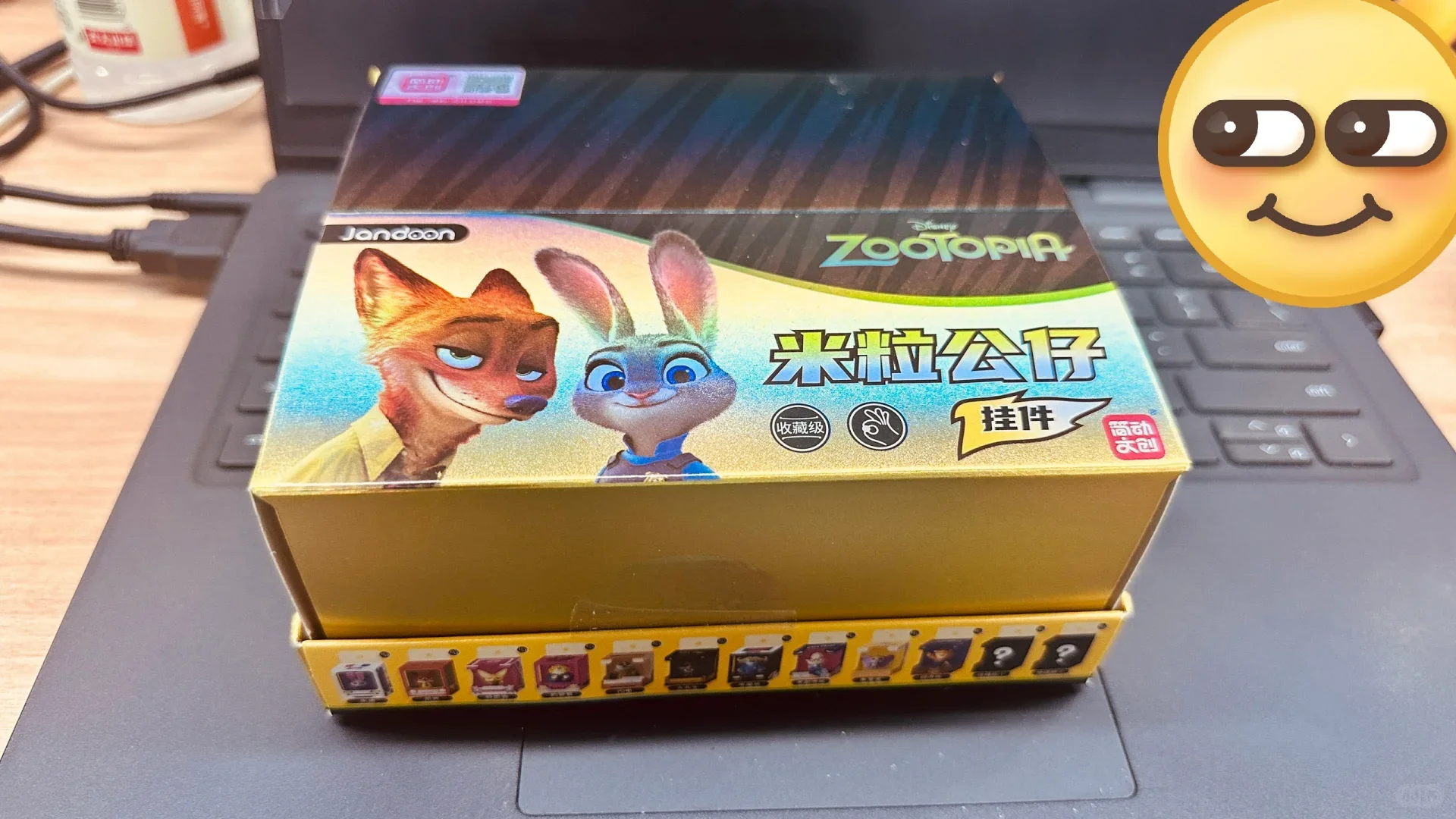 Оригинальная аниме-фигурка Zootopia, слепая коробка, супермини, рисовое зерно, Джуди, Ник, флэш-фигурка, модель, коллекционные украшения, подарок для ребенка
Оригинальная аниме-фигурка Zootopia, слепая коробка, супермини, рисовое зерно, Джуди, Ник, флэш-фигурка, модель, коллекционные украшения, подарок для ребенка