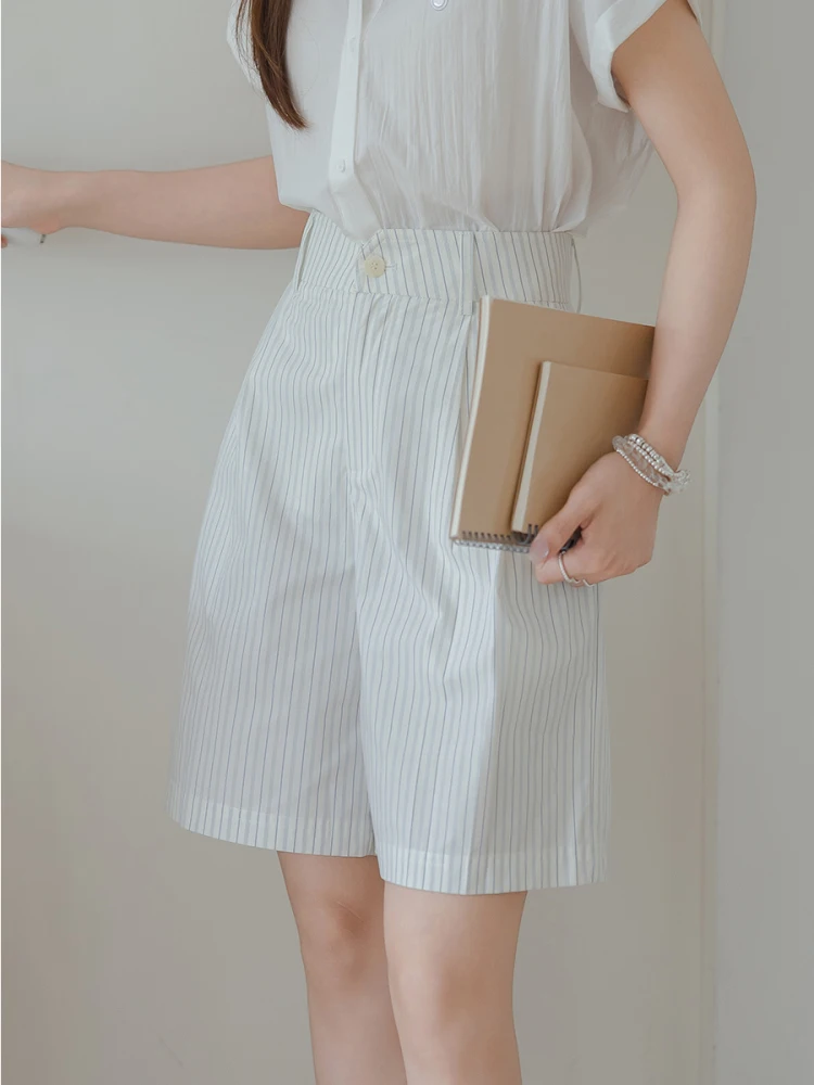 High Waist Loose Fit White Striped orts Women's Summer Outerwear Thin Cotton Blend Comfortable Casual Wide Leg Pants
High Waist Loose Fit White Striped orts Women's Summer Outerwear Thin Cotton Blend Comfortable Casual Wide Leg Pants