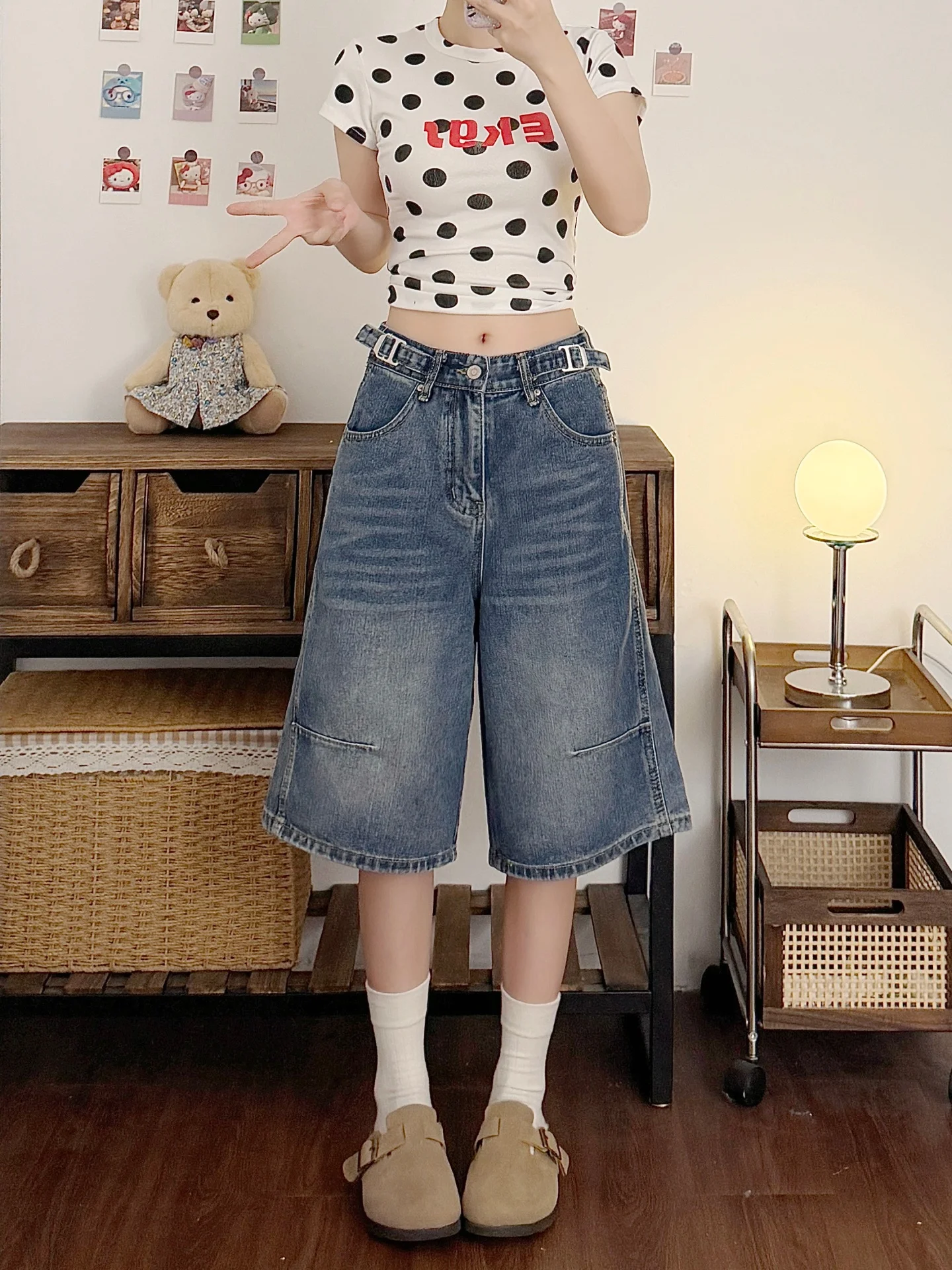 High Waist Loose Fit A-Line Five-Point Denim Shorts Women's Summer plus Size Straight Leg Wide Leg Mid-Length Jeans
High Waist Loose Fit A-Line Five-Point Denim Shorts Women's Summer plus Size Straight Leg Wide Leg Mid-Length Jeans