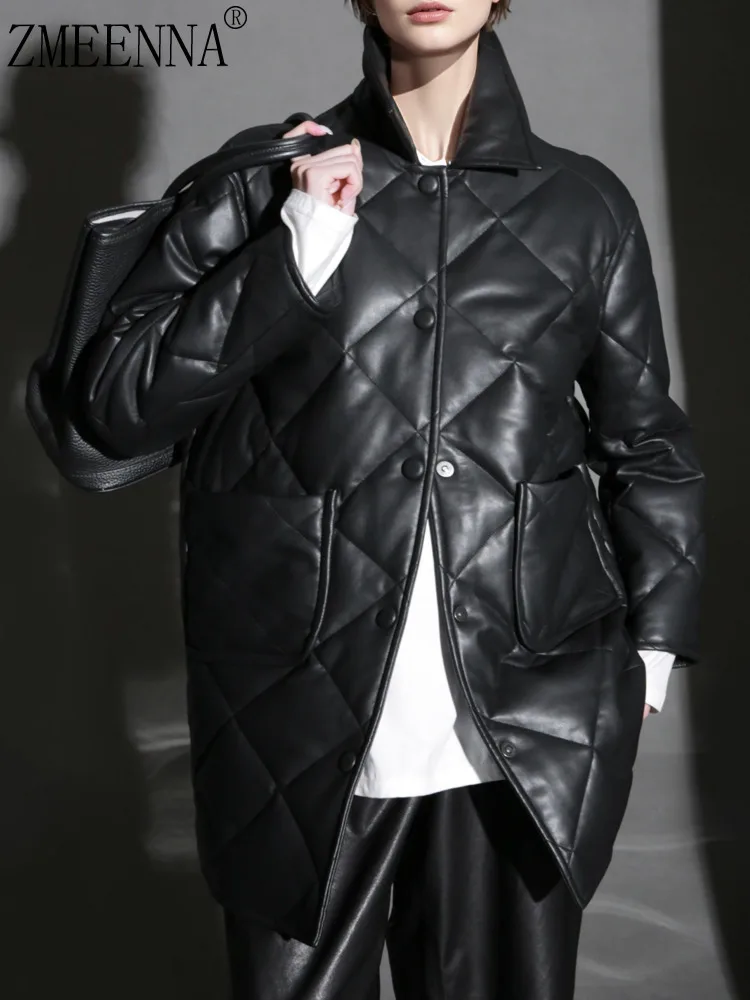 ZMEENNA женская стеганая куртка из искусственной кожи средней длины, пальто на пуговицах с карманами, теплая повседневная зимняя верхняя одежда черного цвета ZM4342
ZMEENNA женская стеганая куртка из искусственной кожи средней длины, пальто на пуговицах с карманами, теплая повседневная зимняя верхняя одежда черного цвета ZM4342