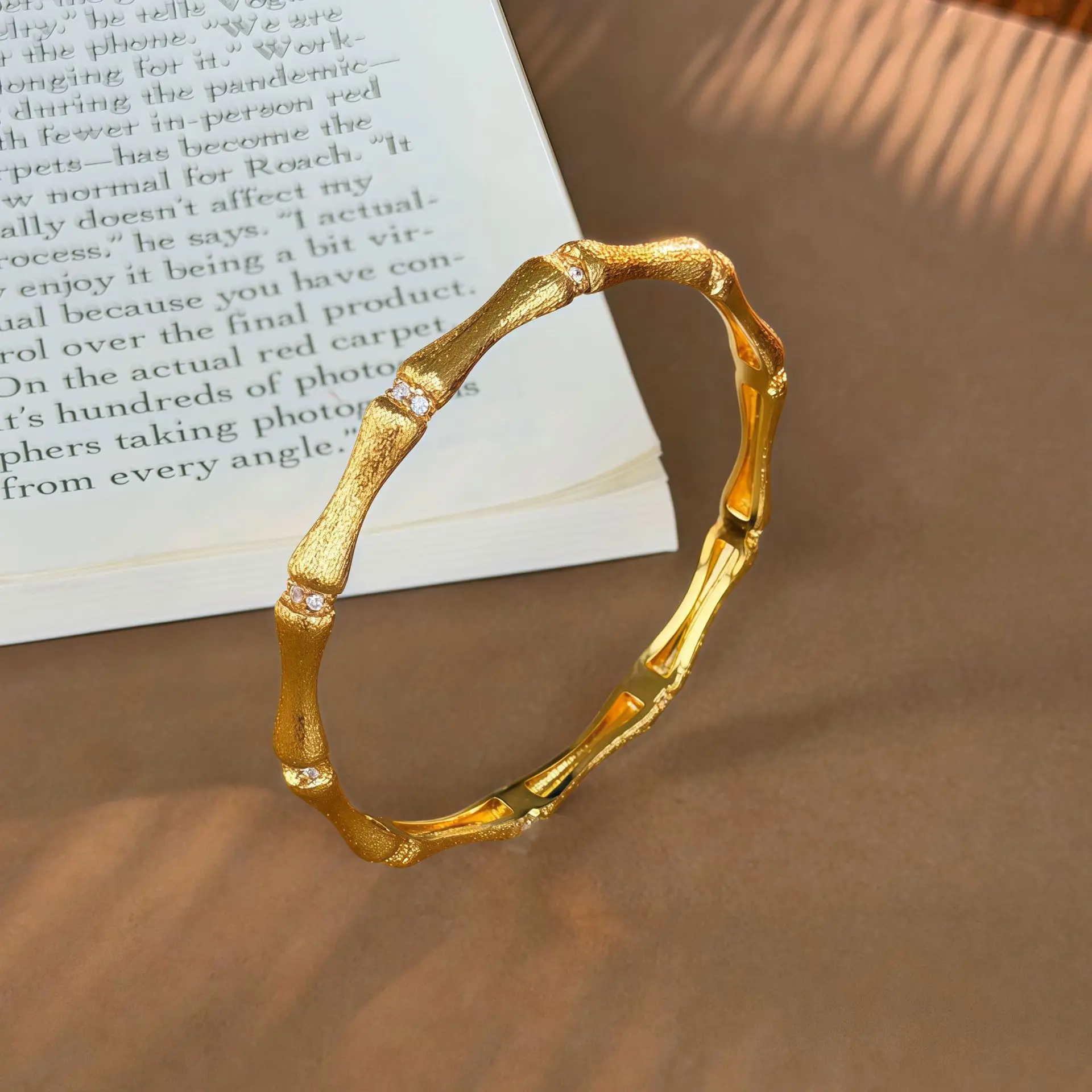 Luxury 24K 9999 Pure Gold real gold Brushed Diamond Slub Bracelet Women's Bracelet
Luxury 24K 9999 Pure Gold real gold Brushed Diamond Slub Bracelet Women's Bracelet