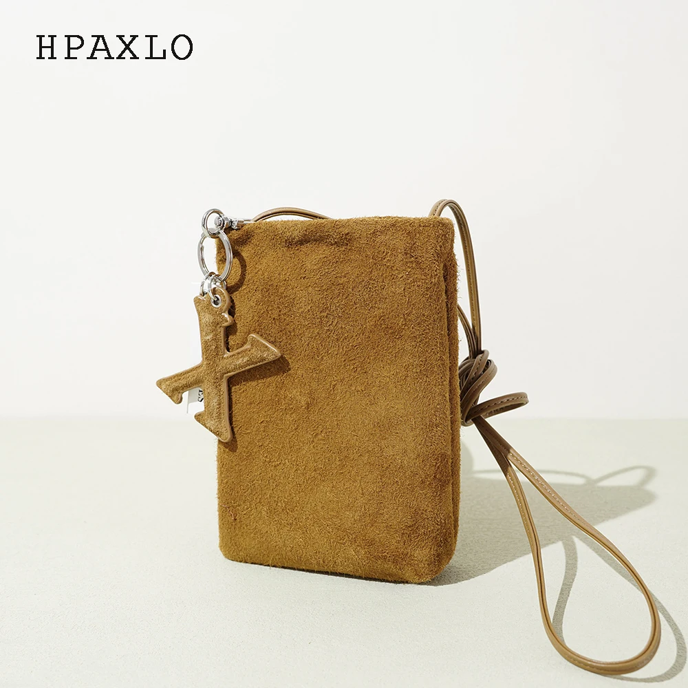 Матовая воловья кожа, сумка для мобильного телефона, осень-зима, новый дизайн, винтажный кошелек с буквами, модная мини-женская сумка через плечо
Матовая воловья кожа, сумка для мобильного телефона, осень-зима, новый дизайн, винтажный кошелек с буквами, модная мини-женская сумка через плечо