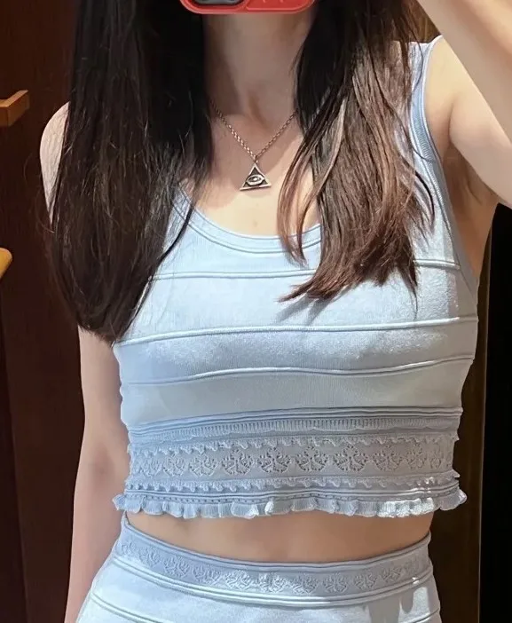 Two Colors Available Women Knitted Set Ruffles Slim Sleeveless Tank Tops or A-Line Pleated Midi Skirts Summer New 2026
Two Colors Available Women Knitted Set Ruffles Slim Sleeveless Tank Tops or A-Line Pleated Midi Skirts Summer New 2026