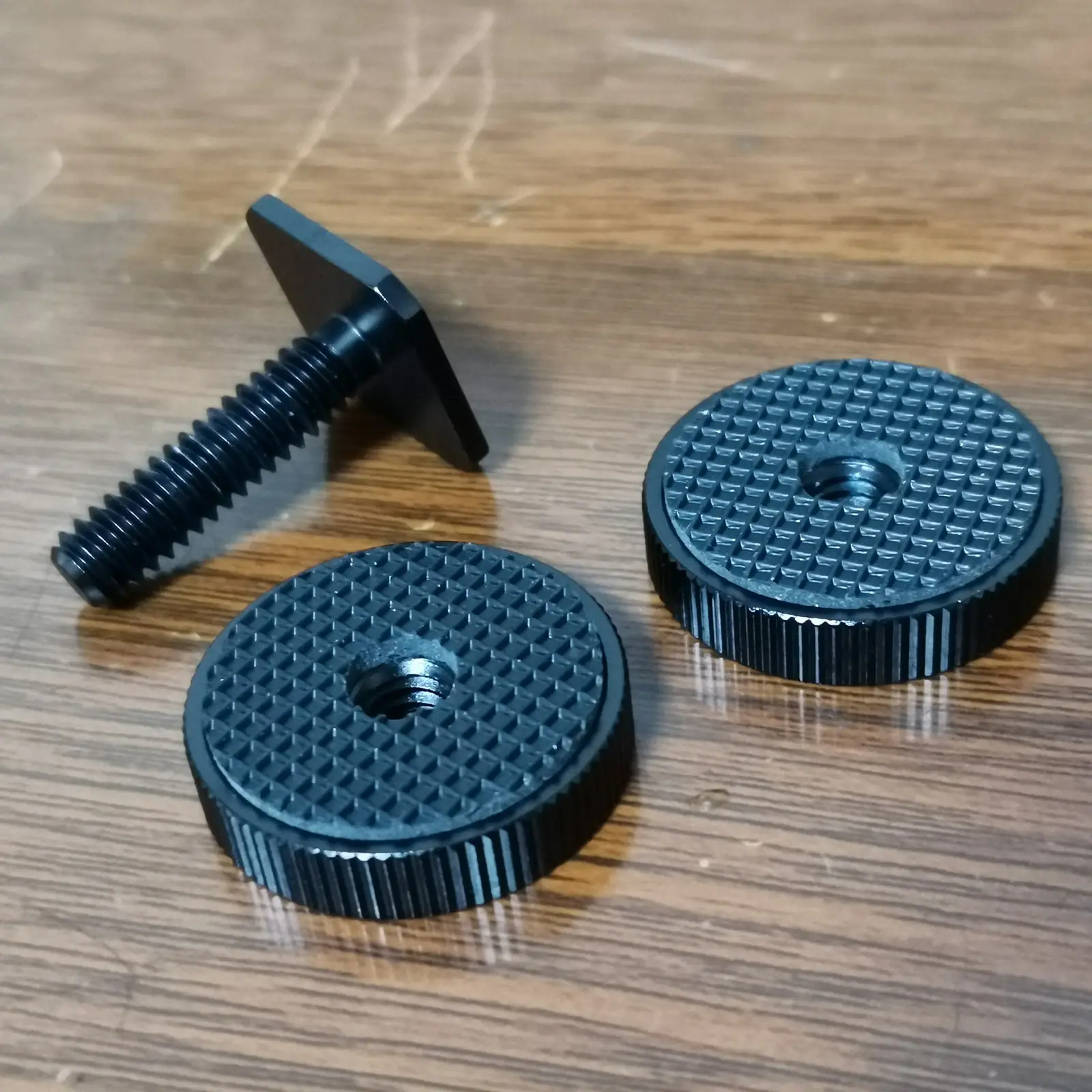 3PCS Metal Camera Accessories Converter Screws Mount Tripod Adapter for Flash Holder Black 1 4 Inch Threaded DSLR Rig Supply Hot
3PCS Metal Camera Accessories Converter Screws Mount Tripod Adapter for Flash Holder Black 1 4 Inch Threaded DSLR Rig Supply Hot