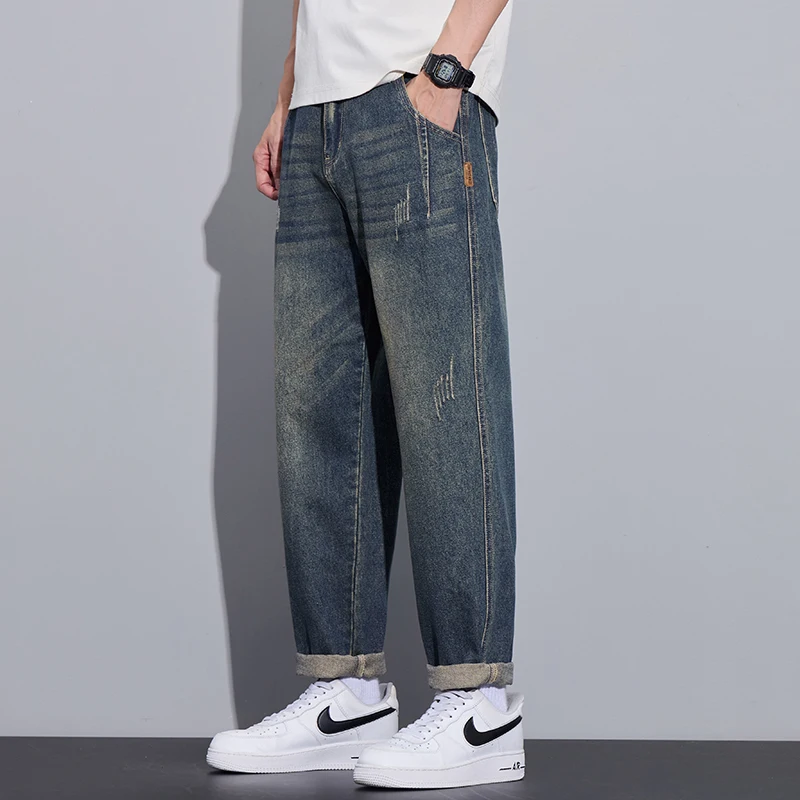 2026, весенне-осенние новые повседневные свободные мужские джинсы с микротаперными шнурками, однотонные уличные мужские брюки
2026, весенне-осенние новые повседневные свободные мужские джинсы с микротаперными шнурками, однотонные уличные мужские брюки