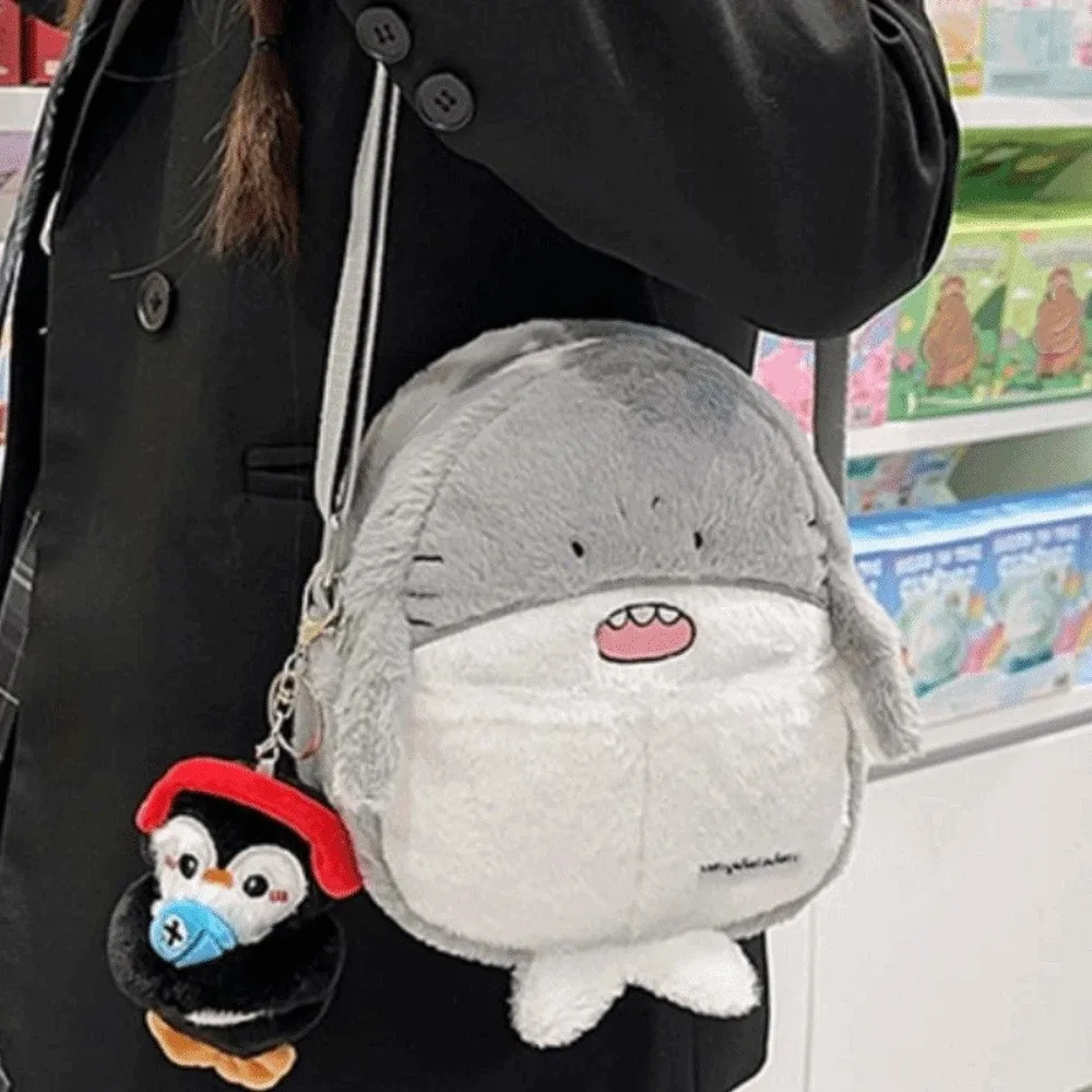 Cute Kawaii Penguin Plush Crossbody Bag Adorable Shark Soft Seal Backpack Fluffy Realistic Look Animal Shoulder Bag Outdoor
Cute Kawaii Penguin Plush Crossbody Bag Adorable Shark Soft Seal Backpack Fluffy Realistic Look Animal Shoulder Bag Outdoor