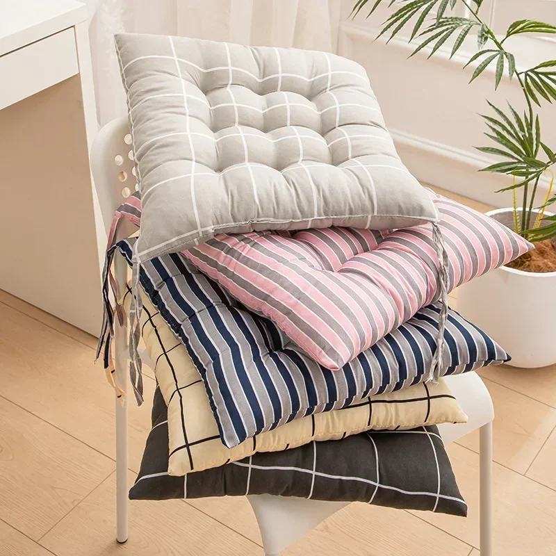 2pcs Stripes Plaid Soft Cushion Square Seat Pad Home Decoration Outdoor Garden Patio Mat Sofa Hip Cushion Office Chair Cushion
2pcs Stripes Plaid Soft Cushion Square Seat Pad Home Decoration Outdoor Garden Patio Mat Sofa Hip Cushion Office Chair Cushion