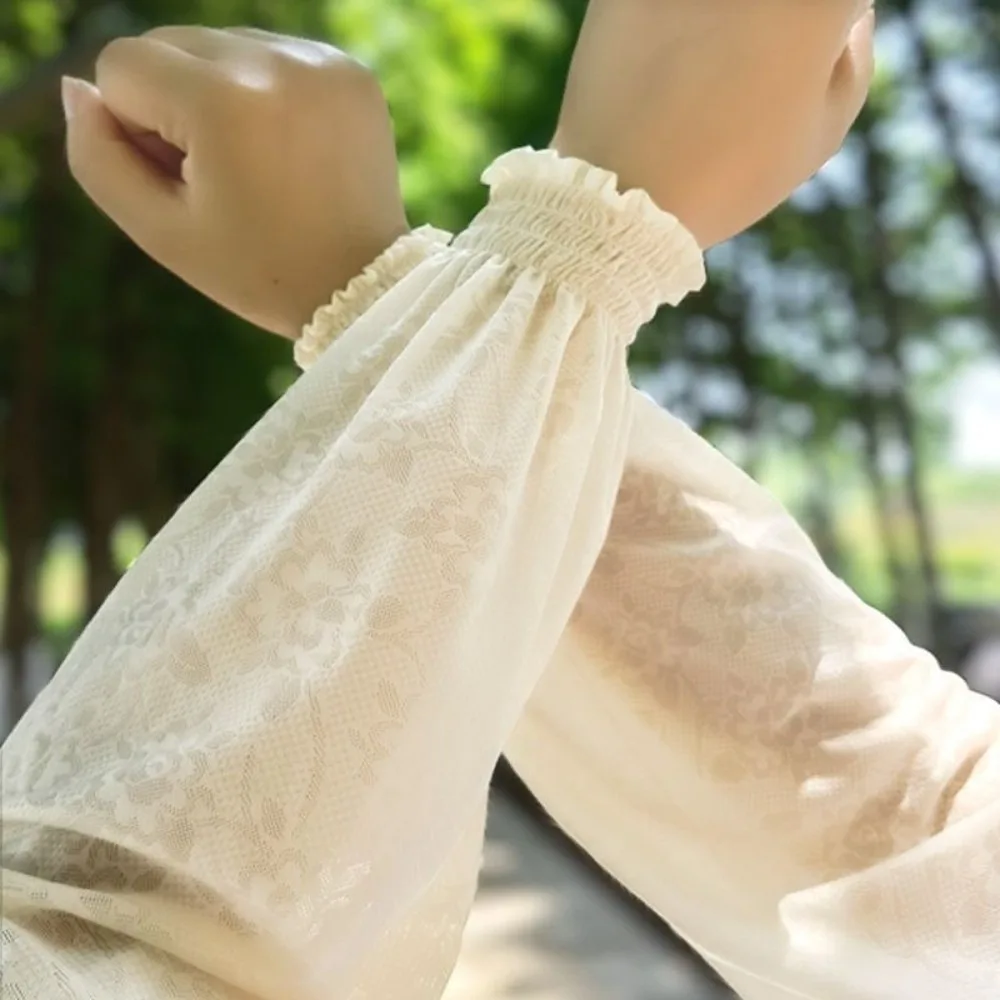 Fashion Lace Arm Sleeves Straight-Cut Embroidery Fingerless Gloves Thin Elastic Arm Covers Cycling
Fashion Lace Arm Sleeves Straight-Cut Embroidery Fingerless Gloves Thin Elastic Arm Covers Cycling