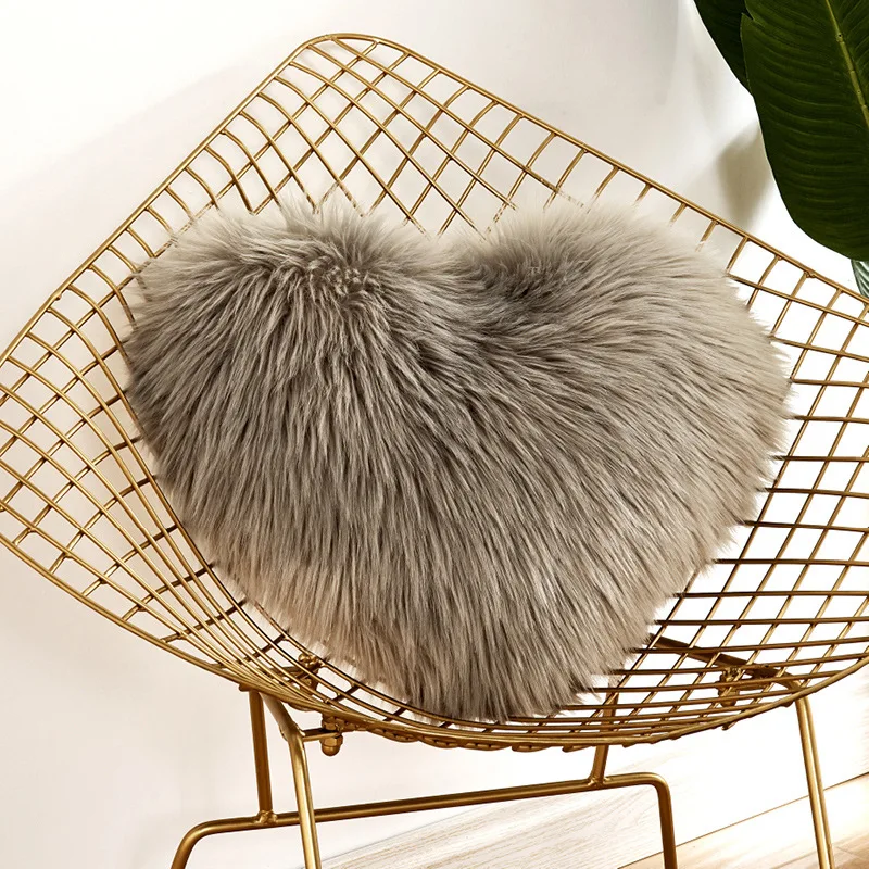 Heart Shaped Plush Cushion Cover Nordic Solid Color Faux Fur Pillow Cover Home Decorative Fluffy Love Backrest Pillowcase 40X50
Heart Shaped Plush Cushion Cover Nordic Solid Color Faux Fur Pillow Cover Home Decorative Fluffy Love Backrest Pillowcase 40X50