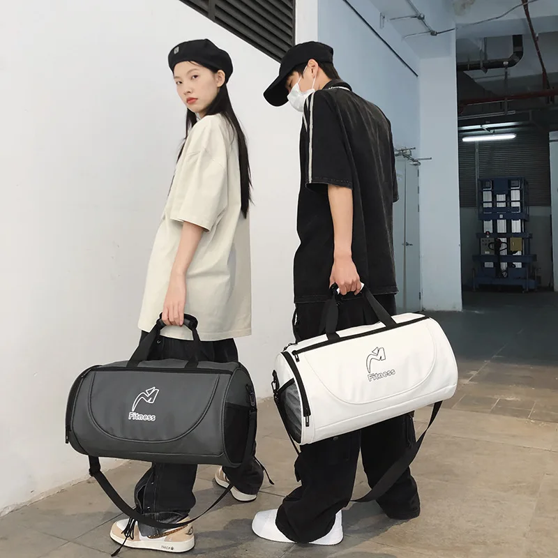 Прочная нейлоновая спортивная сумка для мужчин и женщин с влажными и сухими отделениями, спортивный рюкзак для тренировок в тренажерном зале, черные спортивные сумки 17 дюймов
Прочная нейлоновая спортивная сумка для мужчин и женщин с влажными и сухими отделениями, спортивный рюкзак для тренировок в тренажерном зале, черные спортивные сумки 17 дюймов