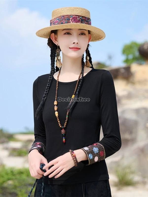 2026 new chinese national women black top embroidery long-sleeve round collar t-shirt for women daily slimming base layer shirt
2026 new chinese national women black top embroidery long-sleeve round collar t-shirt for women daily slimming base layer shirt