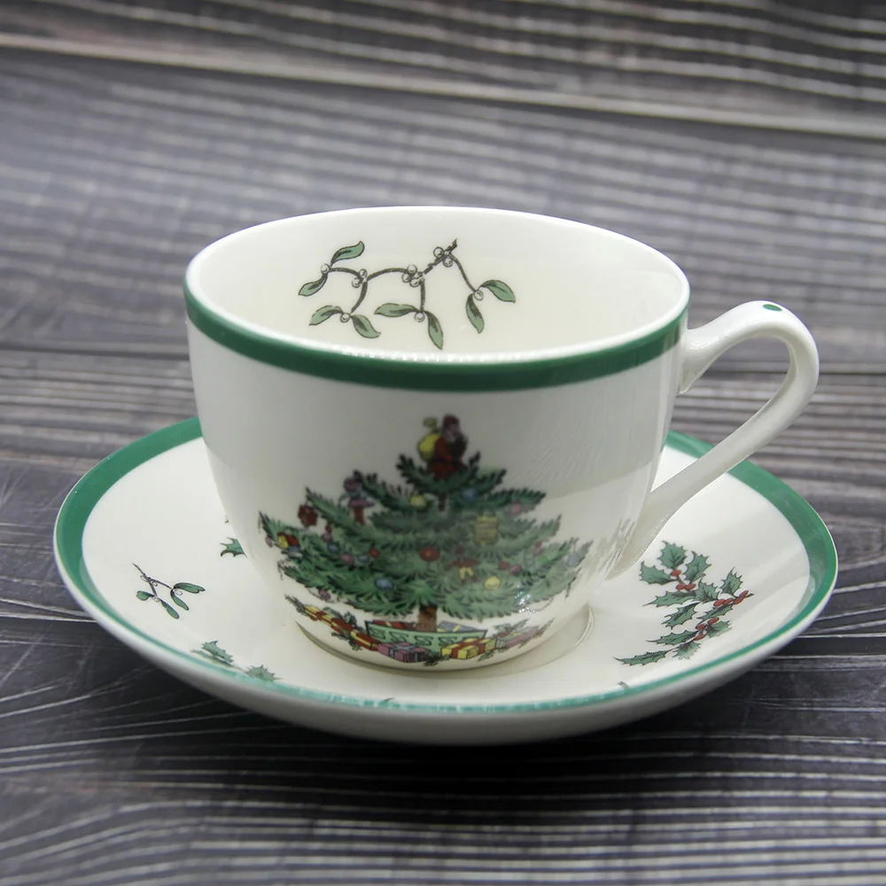 1 Sets Christmas Tree Tea Cup with Plate and Spoon European Style Cup Saucer Set Fine Bone China Coffee Tea Cup Ceramic Cup Set
1 Sets Christmas Tree Tea Cup with Plate and Spoon European Style Cup Saucer Set Fine Bone China Coffee Tea Cup Ceramic Cup Set