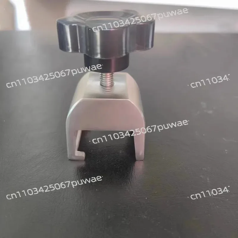 Operating Table Accessories Guide Stainless Steel Slide Retainer Operating Table Lock Clamp
Operating Table Accessories Guide Stainless Steel Slide Retainer Operating Table Lock Clamp