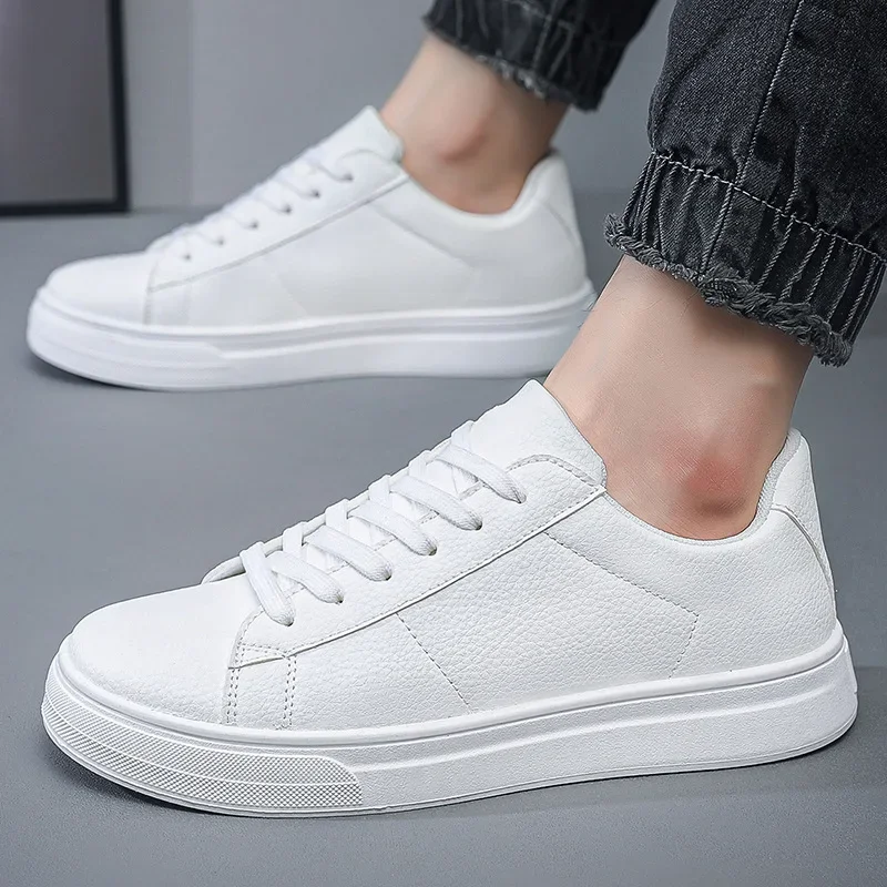 New trendy Men's leisure board Shoes Fashion Breathable male flat Shoes Outdoor Korean Version Lace-Up student Sneakers
New trendy Men's leisure board Shoes Fashion Breathable male flat Shoes Outdoor Korean Version Lace-Up student Sneakers